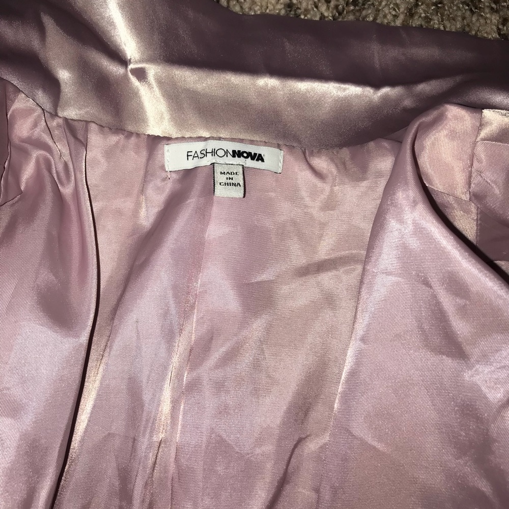 Fashion nova lavender satin business short set - Picture 4 of 6